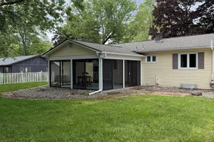250 Lois Dr, Battle Creek, MI 49015 - Photo 27