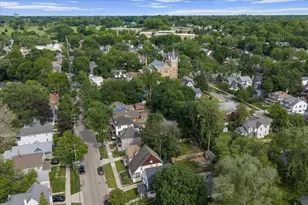 130 Palmer St NE, Grand Rapids, MI 49505 - Photo 29