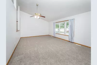 54163 Ridgeview Circle, Paw Paw, MI 49079 - Photo 5
