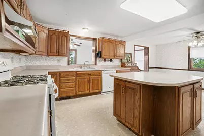1129 N 24th Street, Allegan, MI 49010 - Photo 5