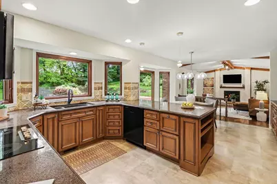 6588 White Pines Drive, Brighton, MI 48116 - Photo 15