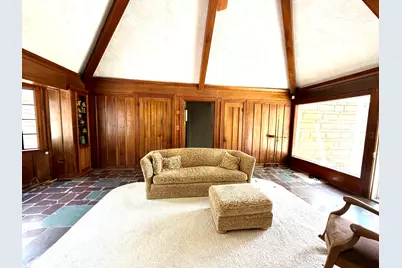 19 S Moorland Drive, Battle Creek, MI 49015 - Photo 9