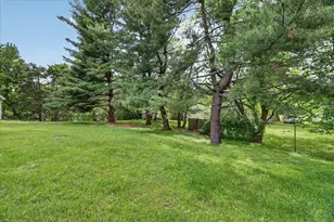 565 Collette Ave, Kalamazoo, MI 49048 - Photo 35