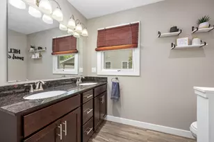 2515 De Laat Ave SW, Wyoming, MI 49519 - Photo 9