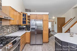 3828 Giddings Ave SE, Grand Rapids, MI 49508 - Photo 11