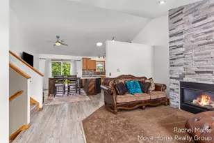 3828 Giddings Ave SE, Grand Rapids, MI 49508 - Photo 5
