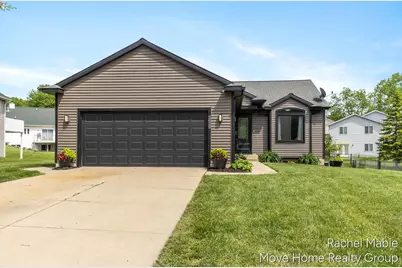 3828 Giddings Avenue SE, Grand Rapids, MI 49508 - Photo 1