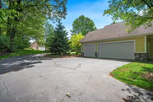 2405 Orchid Ct SE, Ada, MI 49301 - Photo 9
