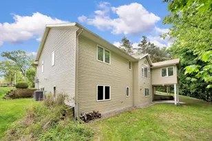 2510 Thoreau Ct NE, Grand Rapids, MI 49525 - Photo 47