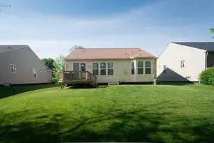8803 Meadow Ln Dr, Ypsilanti, MI 48197 - Photo 3