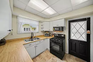 514 Jefferson St, Jackson, MI 49202 - Photo 7
