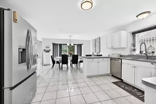 30098 Fairfield Dr, New Baltimore, MI 48051 - Photo 13