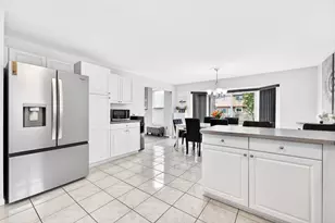 30098 Fairfield Dr, New Baltimore, MI 48051 - Photo 15