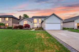 30098 Fairfield Dr, New Baltimore, MI 48051 - Photo 1