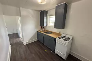 29019 Sheeks S, Flat Rock, MI 48134 - Photo 15