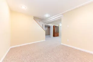 2841 Pebble Creek Dr, Ann Arbor, MI 48108 - Photo 37
