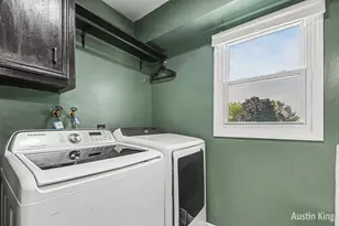 2182 Jamestown Dr SE, Grand Rapids, MI 49508 - Photo 17