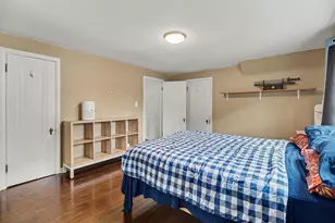 419 Royal Ave, Royal Oak, MI 48073 - Photo 9