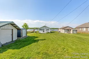 1996 Shore Dr, Orleans, MI 48865 - Photo 31
