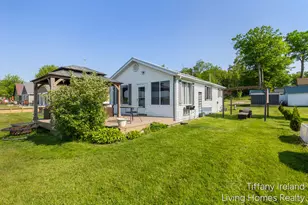 1996 Shore Dr, Orleans, MI 48865 - Photo 7