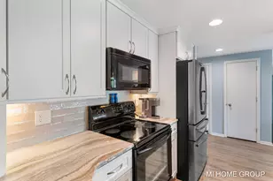 1745 Ottawa Beach, Holland, MI 49424 - Photo 7