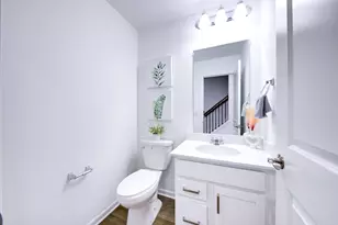 5606 Corgi Dr, Ann Arbor, MI 48108 - Photo 5