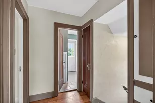 716 Sixth St, Jackson, MI 49203 - Photo 25