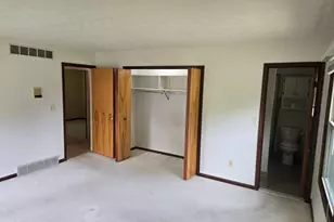 5827 Pine View Dr, Ypsilanti, MI 48197 - Photo 21