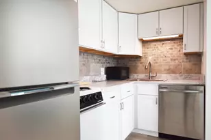 555 E William St, Ann Arbor, MI 48104 - Photo 7