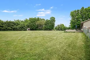 22180 Redfield St, Edwardsburg, MI 49112 - Photo 33