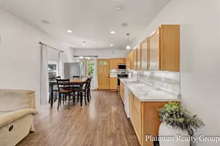 736 4 Mile Rd NE, Grand Rapids, MI 49525 - Photo 15
