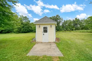 1298 E Carleton Rd, Adrian, MI 49221 - Photo 41