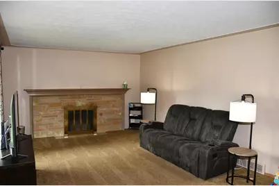 6404 Ardmore Avenue, Jenison, MI 49428 - Photo 7