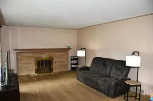 6404 Ardmore Ave, Jenison, MI 49428 - Photo 7