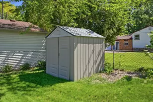 10052 Wolfriver Dr, Plymouth, MI 48170 - Photo 35