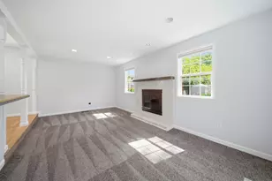 10052 Wolfriver Dr, Plymouth, MI 48170 - Photo 17