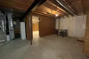 741 Woods Ct, Walled Lake, MI 48390 - Photo 21
