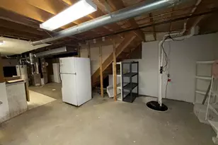 741 Woods Ct, Walled Lake, MI 48390 - Photo 25