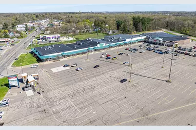 1525 W Michigan Avenue #10B, Battle Creek, MI 49037 - Photo 3