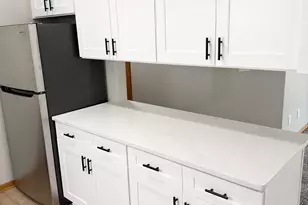 9669 Wildflower Ct, Van Buren Township, MI 48111 - Photo 3