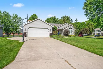 7161 Pine Oak Lane, Hudsonville, MI 49426 - Photo 5