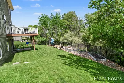 156 Hightower Drive NE, Rockford, MI 49341 - Photo 39