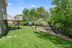156 Hightower Dr NE, Rockford, MI 49341 - Photo 39