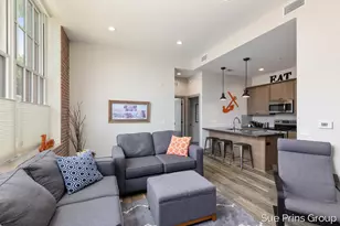 156 W 11th St, Holland, MI 49423 - Photo 5