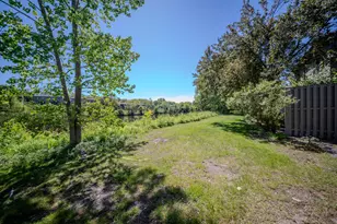 744 Peninsula Ct, Ann Arbor, MI 48105 - Photo 25