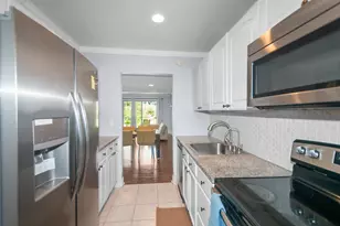 744 Peninsula Ct, Ann Arbor, MI 48105 - Photo 11