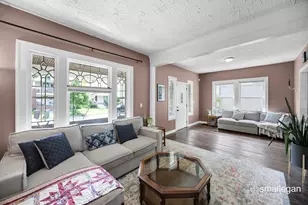 1321 Davis Ave NW, Grand Rapids, MI 49504 - Photo 9