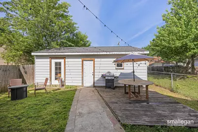 1321 Davis Avenue NW, Grand Rapids, MI 49504 - Photo 37