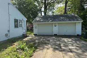 2503 Philo, Muskegon, MI 49441 - Photo 5
