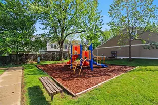 2103 Stone School Cir, Ann Arbor, MI 48108 - Photo 23